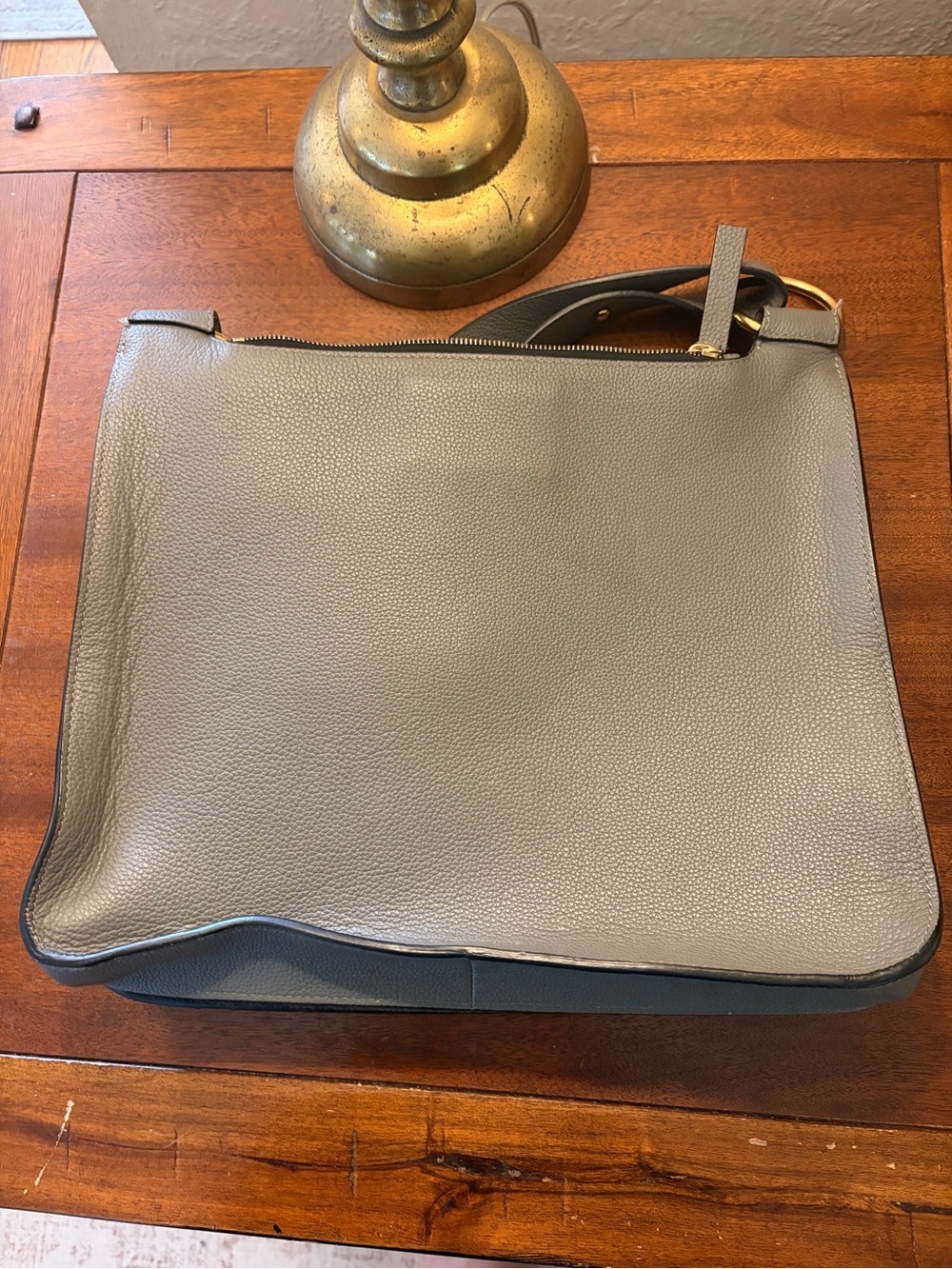 Marni Gray pebble Leather Crossbody Bag with Gold Hardware and duel satchels - Picture 5 of 15